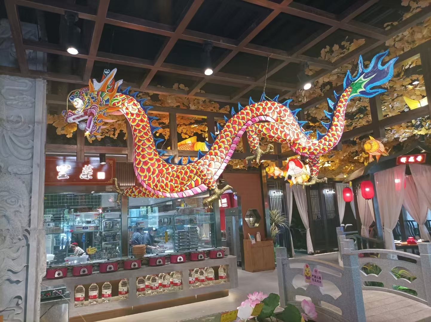 重庆重庆龙灯彩扎雕塑联系电话